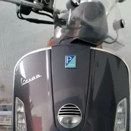 Imagens anúncio Piaggio Vespa Vespa Gts 250 IE (Scooter)